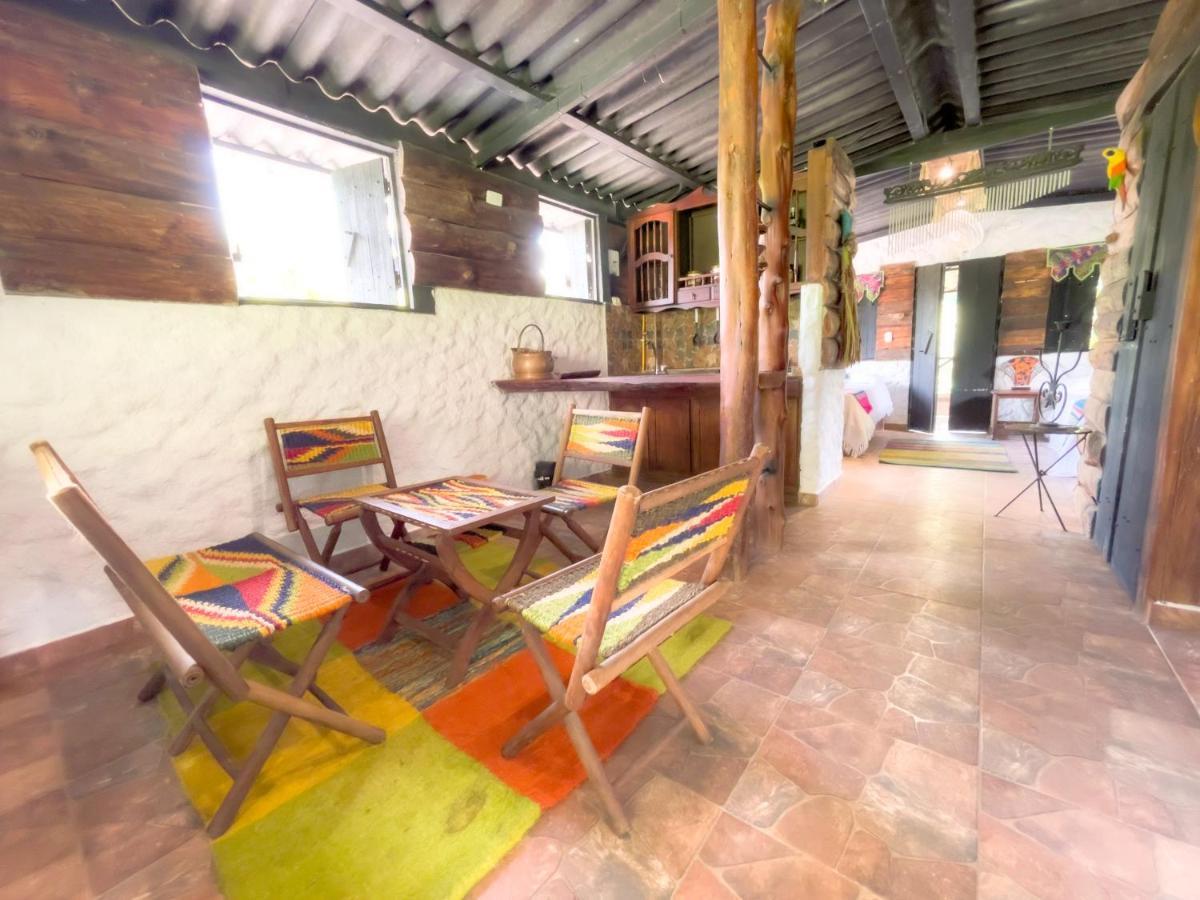 ホテルLa Estacion De サレント エクステリア 写真